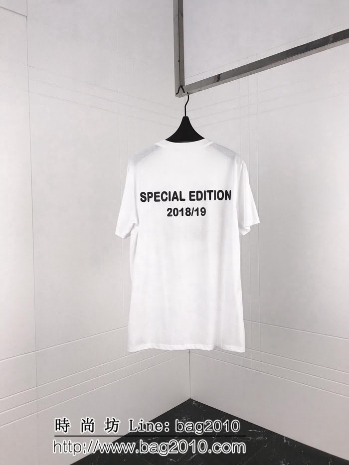 FENDI芬迪 19ss新款 情人節限定款 愛心珠片logo 純棉白色短袖 高版本情侶款 ydi2533